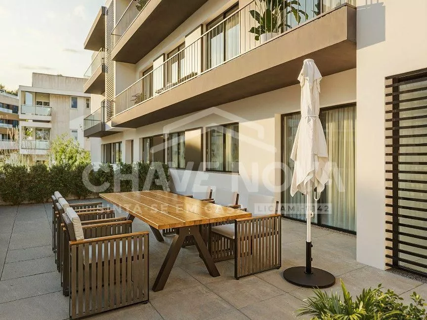GN/02320 Apartamento T4 Novo 2 Lugares de Garagem Condomínio Fechado Madalena Vila Nova de Gaia Porto