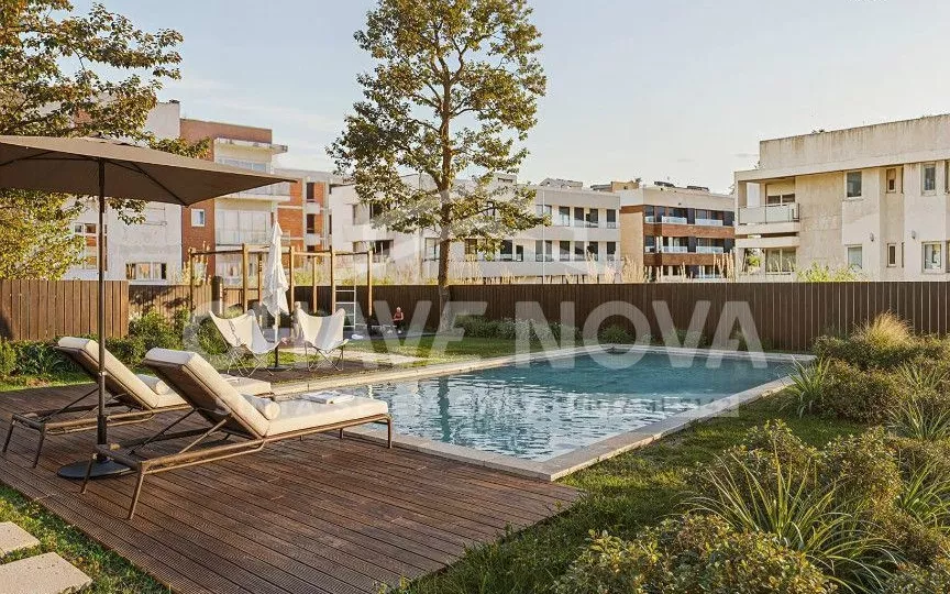 GN/02320 Apartamento T4 Novo 2 Lugares de Garagem Condomínio Fechado Madalena Vila Nova de Gaia Porto