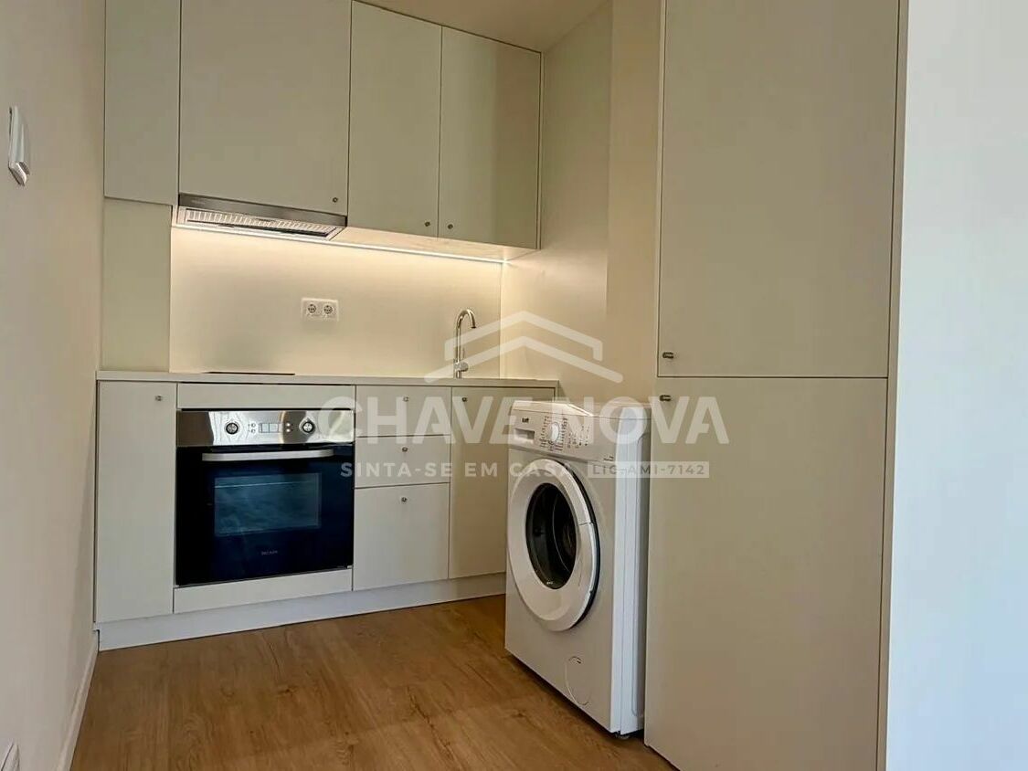 Apartamento T0 Cedofeita Porto GN/02442