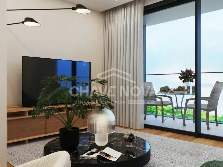 Apartamento T1 Santa Marinha Sala