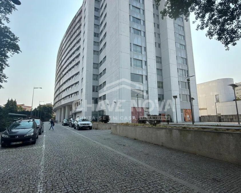 Apartamento T1 Santa Marinha