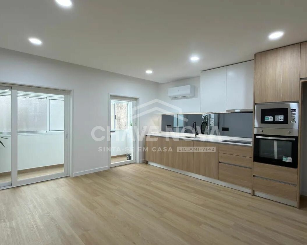 Apartamento T1 Santa Marinha Vila Nova de Gaia Porto GN/02414