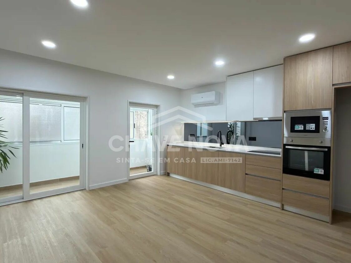 Apartamento T1 Santa Marinha Vila Nova de Gaia Porto GN/02414