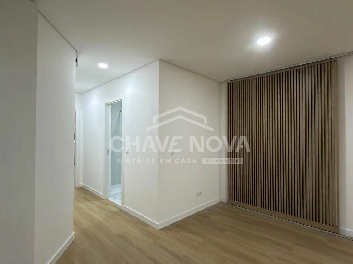 Apartamento T1 Santa Marinha Vila Nova de Gaia Porto GN/02414