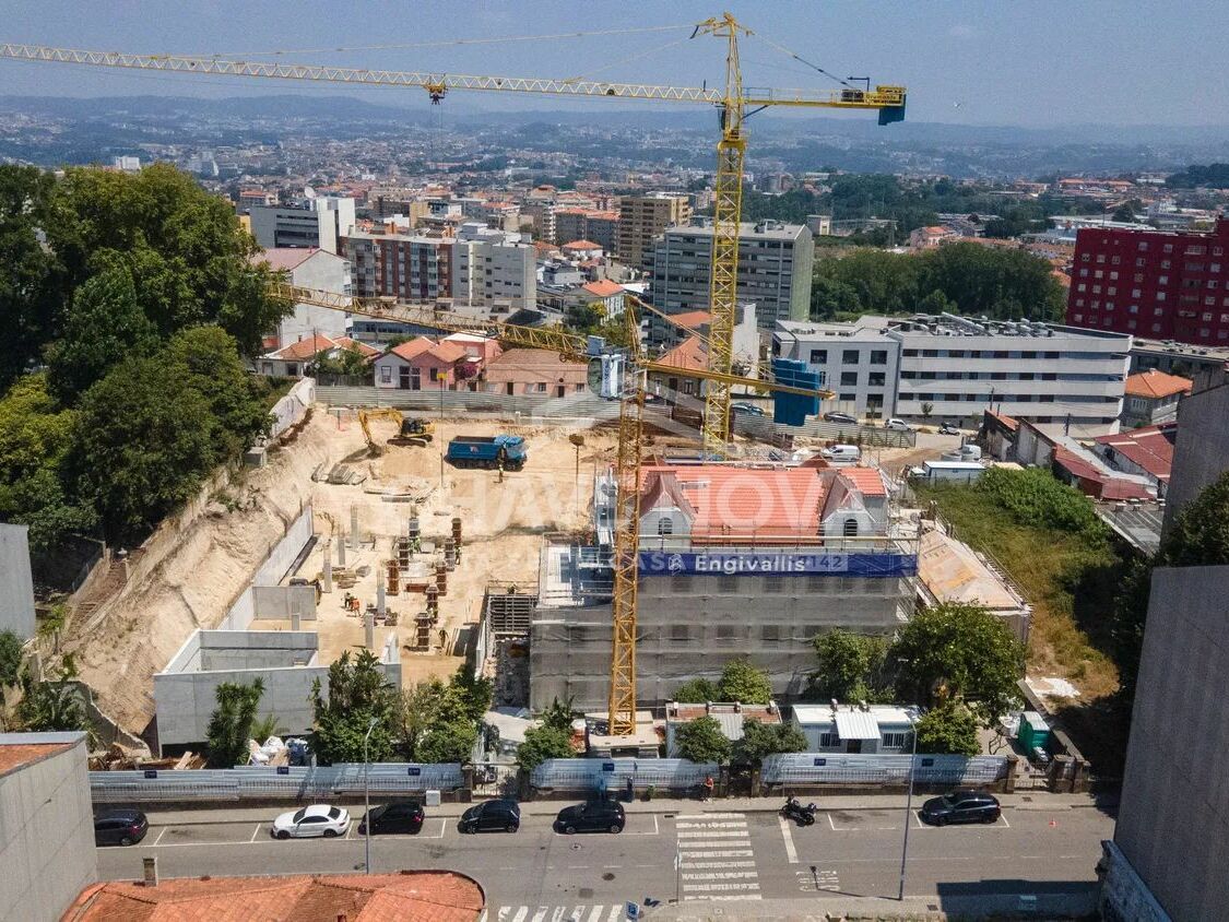 Apartamento T2 Mafamude Vila Nova de Gaia Porto GN/02413