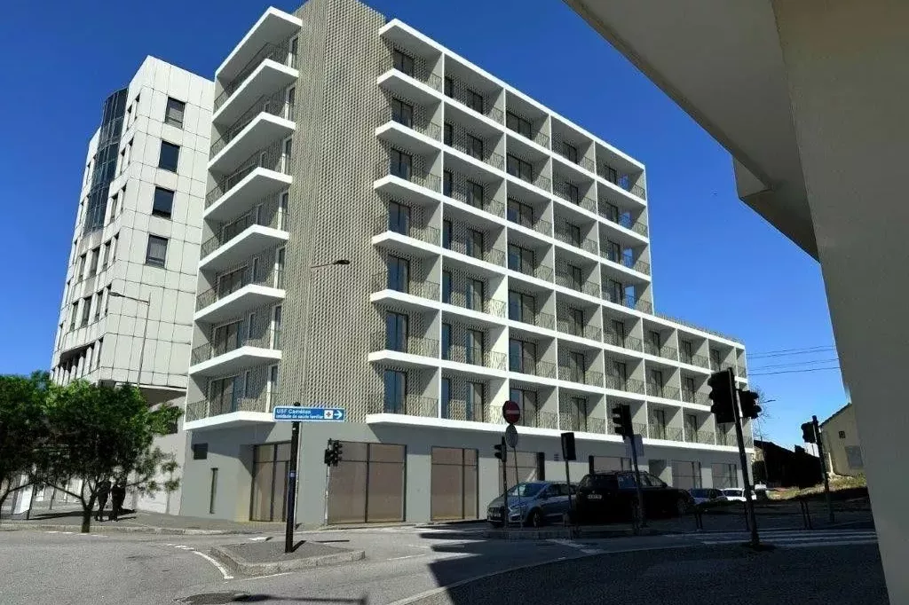 Apartamento T2 Mafamude Vila Nova de Gaia Porto GN/02497