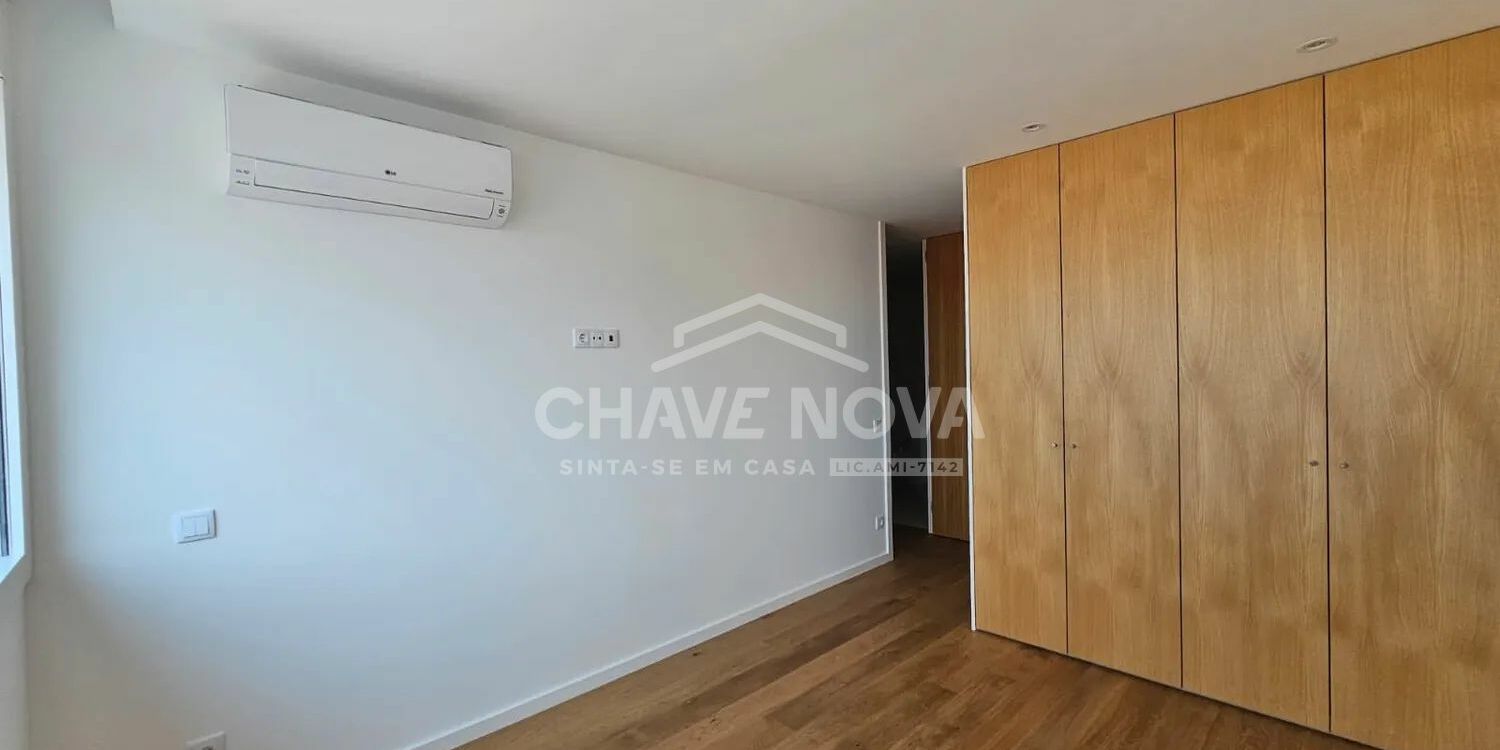 Apartamento T2 Matosinhos Quarto