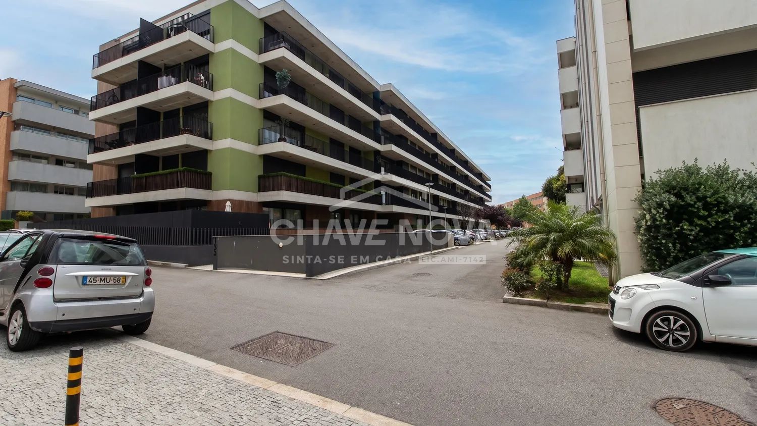 Apartamento T2 Santa Marinha Exterior