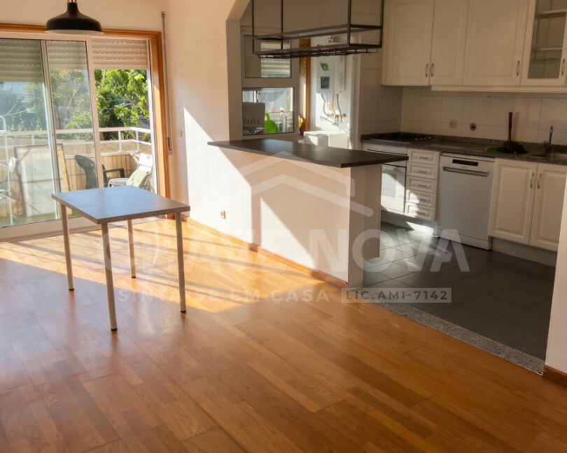 Apartamento T2 Vilar do Paraíso Vila Nova de Gaia Porto GN/02478