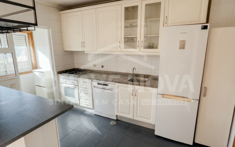 Apartamento T2 Vilar do Paraíso Vila Nova de Gaia Porto GN/02478