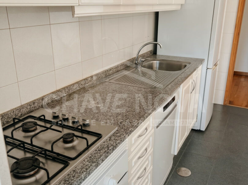 Apartamento T2 Vilar do Paraíso Vila Nova de Gaia Porto GN/02478