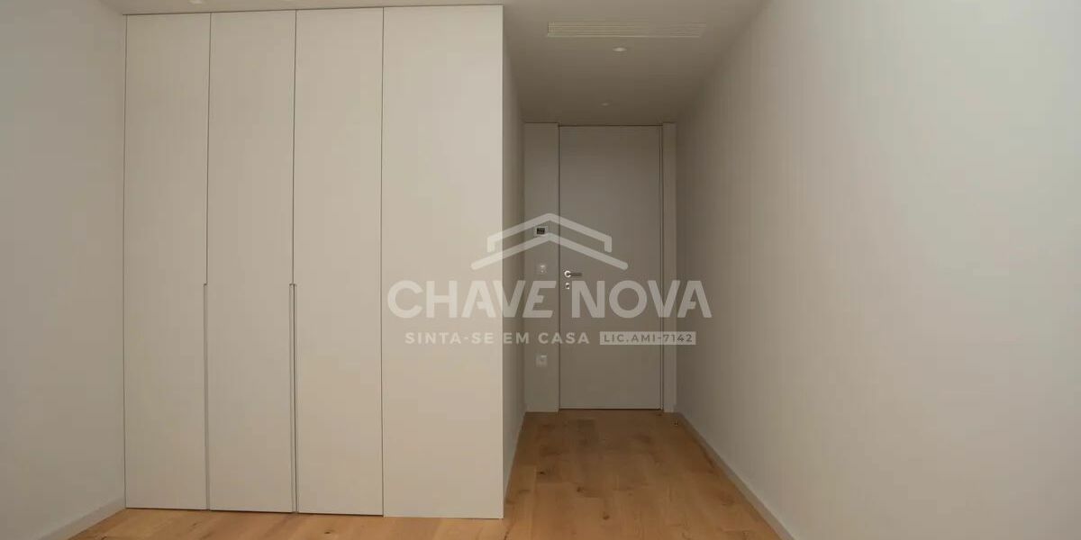 Apartamento T3 Dúplex São Félix da Marinha Quarta