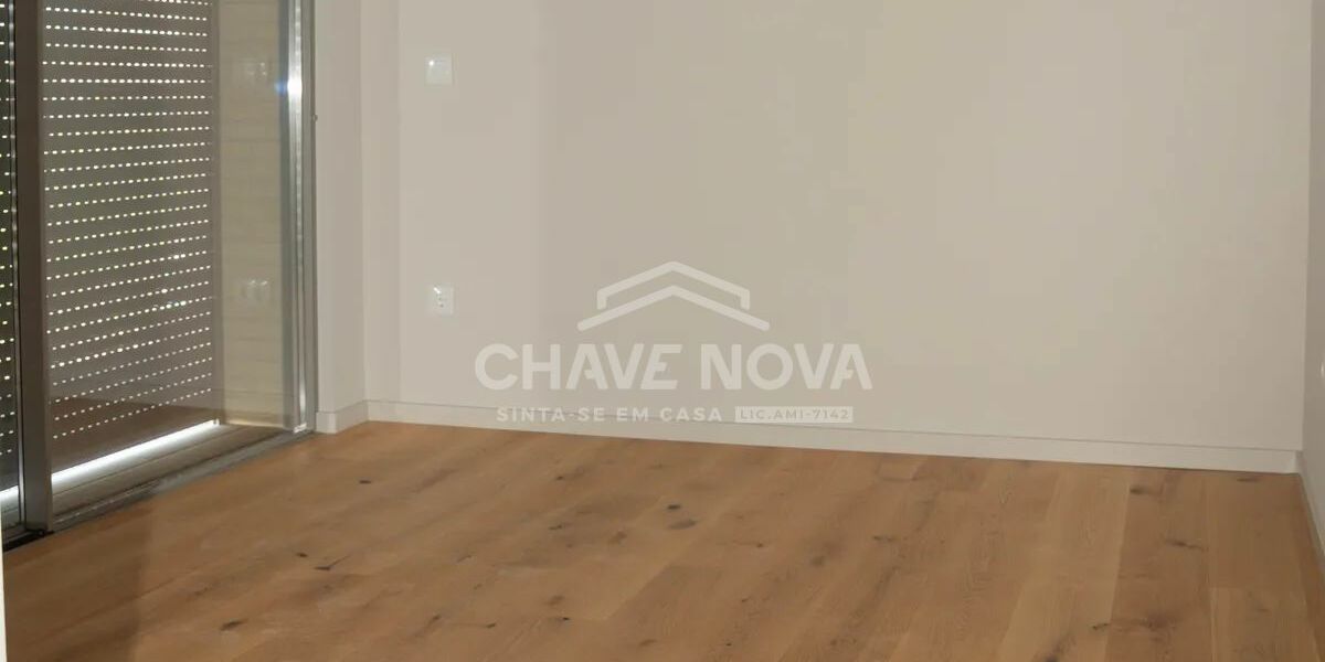 Apartamento T3 Dúplex São Félix da Marinha Quarta