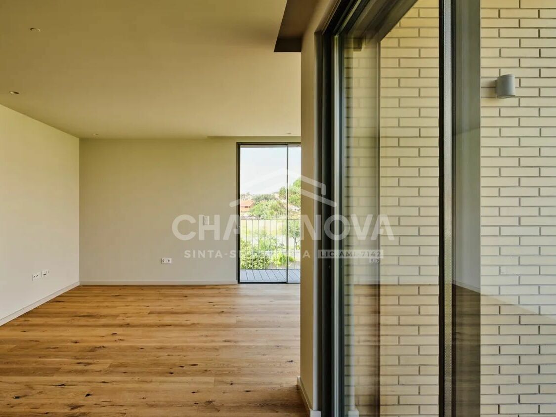 Apartamento T3 Dúplex São Félix da Marinha Sala