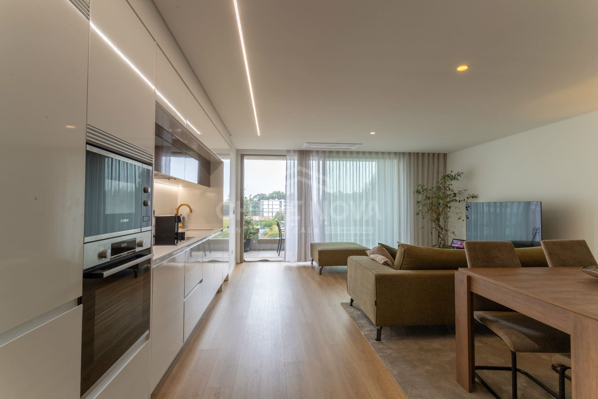 Apartamento T3 Mafamude Vila Nova de Gaia Porto GN/02481