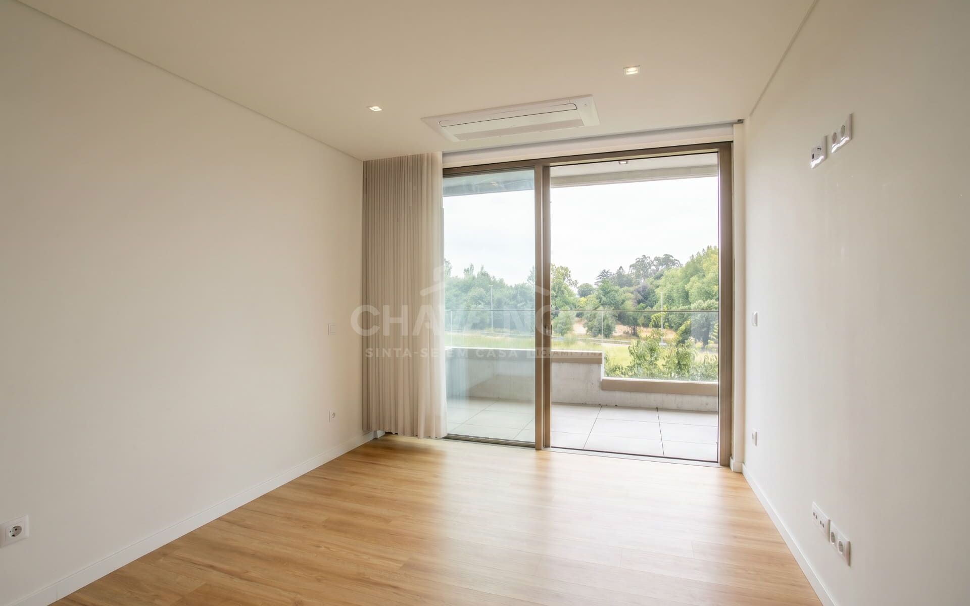 Apartamento T3 Mafamude Vila Nova de Gaia Porto GN/02481