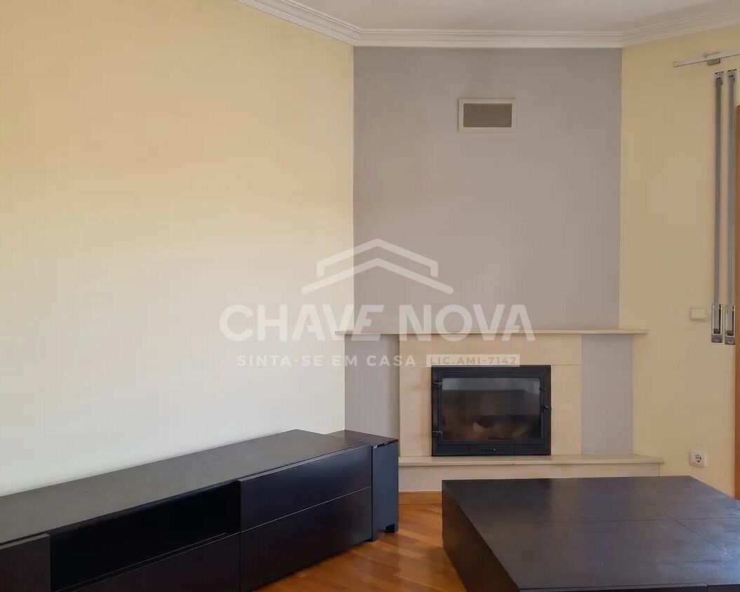 Apartamento T3 Valadares Vila Nova de Gaia Porto GN/02447