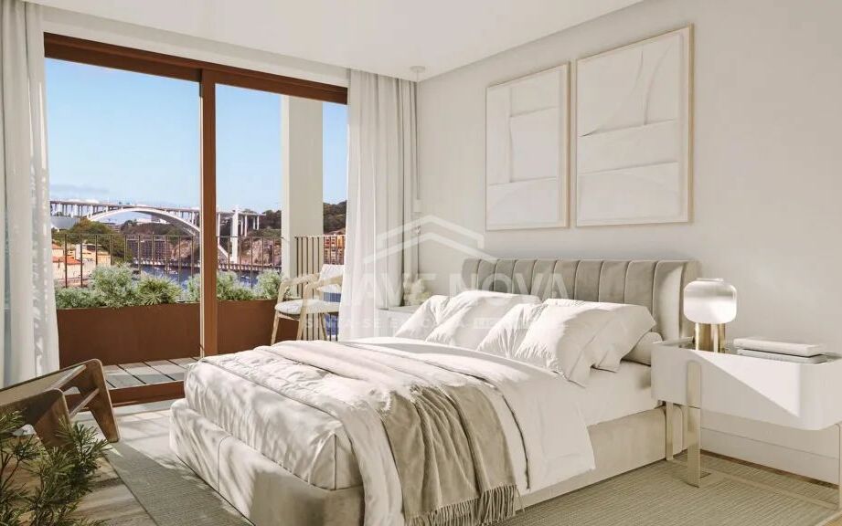 Apartamento T4 Santa Marinha Vila Nova de Gaia Porto GN/0234