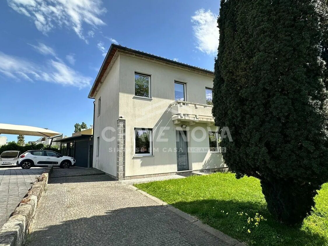 Moradia T2 Senhora da Hora Matosinhos Porto GN/02387