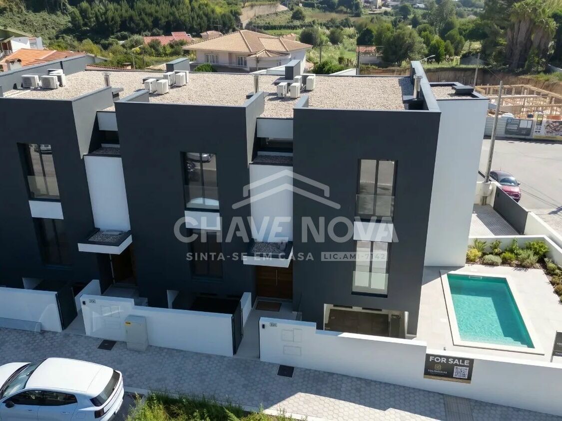 Moradia T3 Madalena Vila Nova de Gaia Porto GN/02483