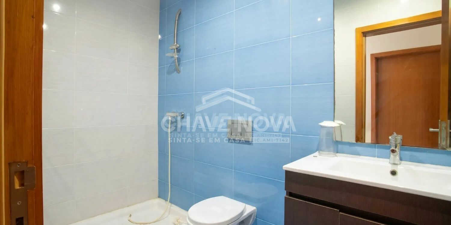 Moradia T4 Oliveira do Douro Vila Nova de Gaia Porto GN/02427