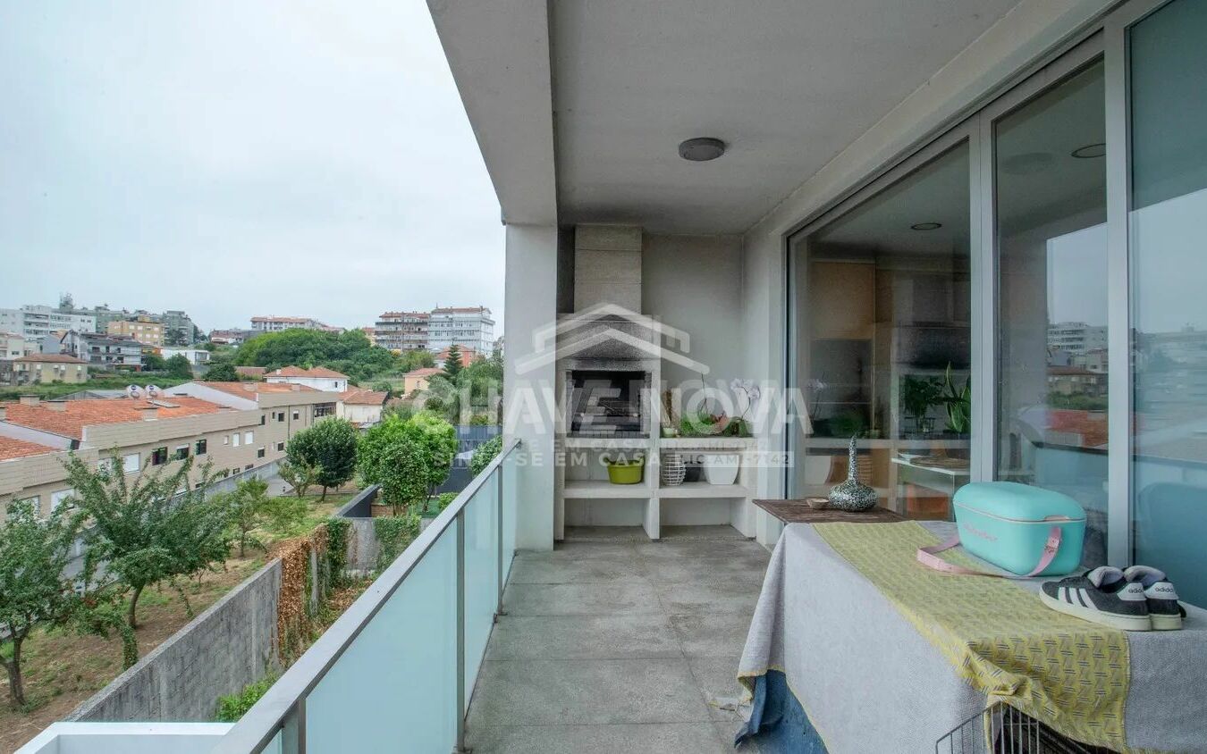 Moradia T4 Oliveira do Douro Vila Nova de Gaia Porto GN/02427