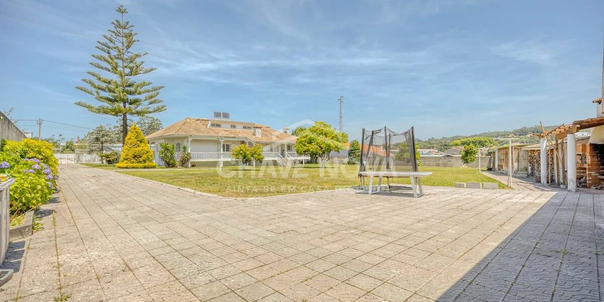 Moradia T5 Canelas Exterior