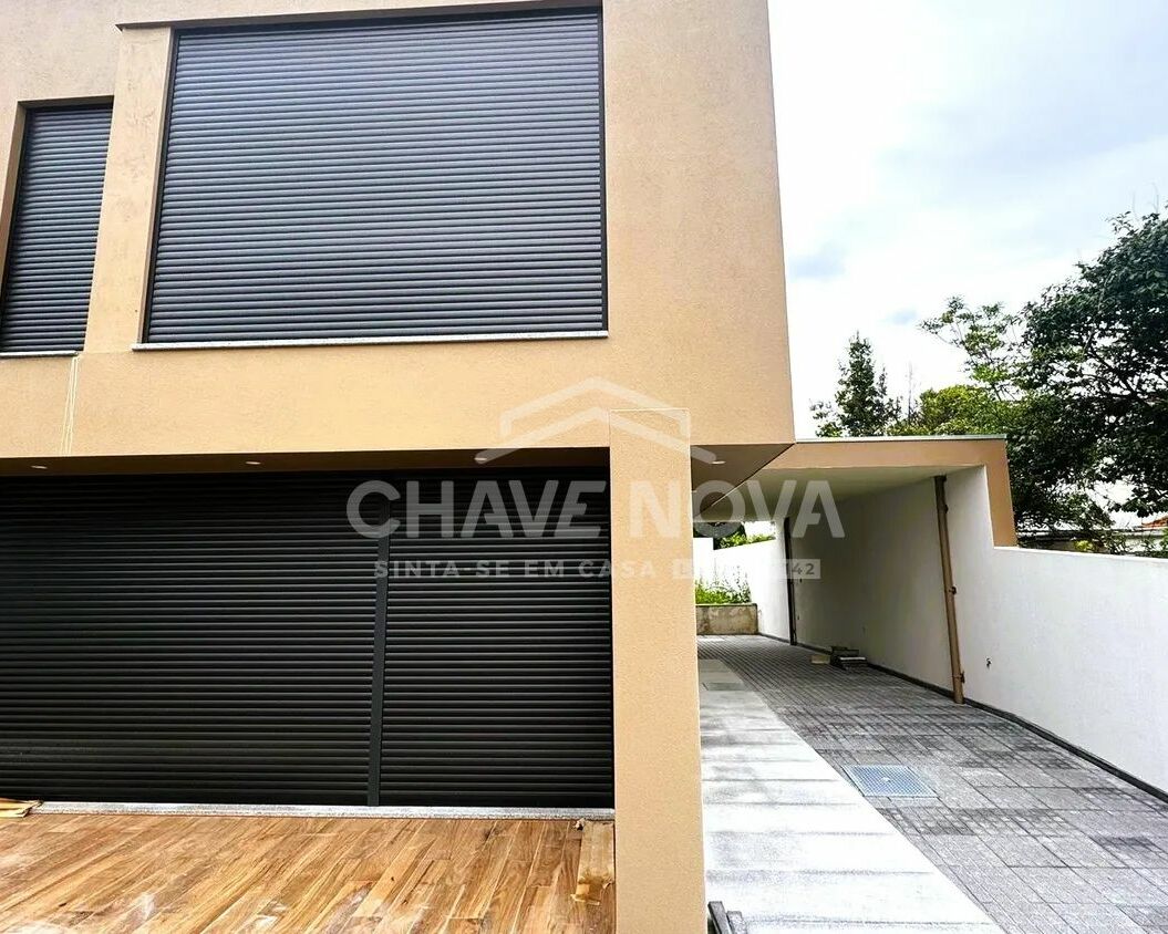 Moradia V3 Valadares Vila Nova de Gaia Porto GN/02380