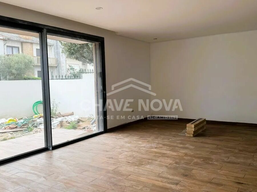 Moradia V3 Valadares Vila Nova de Gaia Porto GN/02380