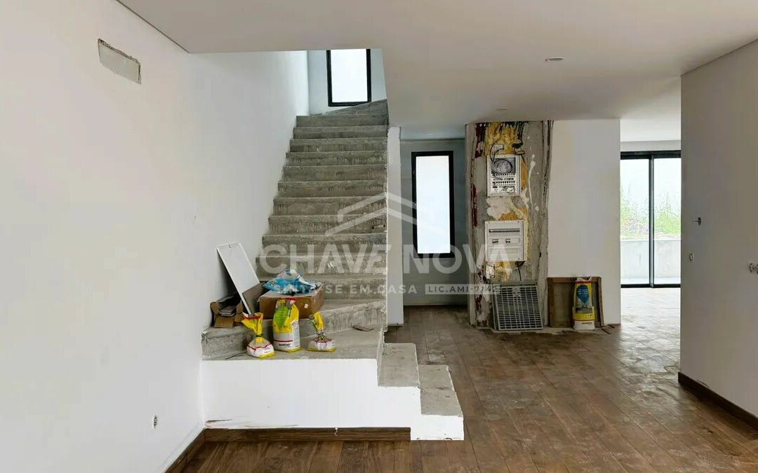 Moradia V3 Valadares Vila Nova de Gaia Porto GN/02380