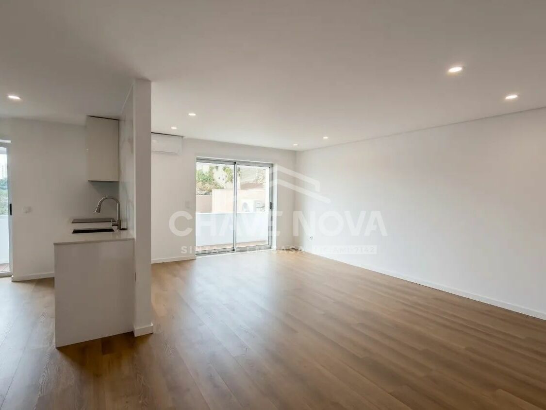 Apartamento T2 Cedofeita Porto GN/02502