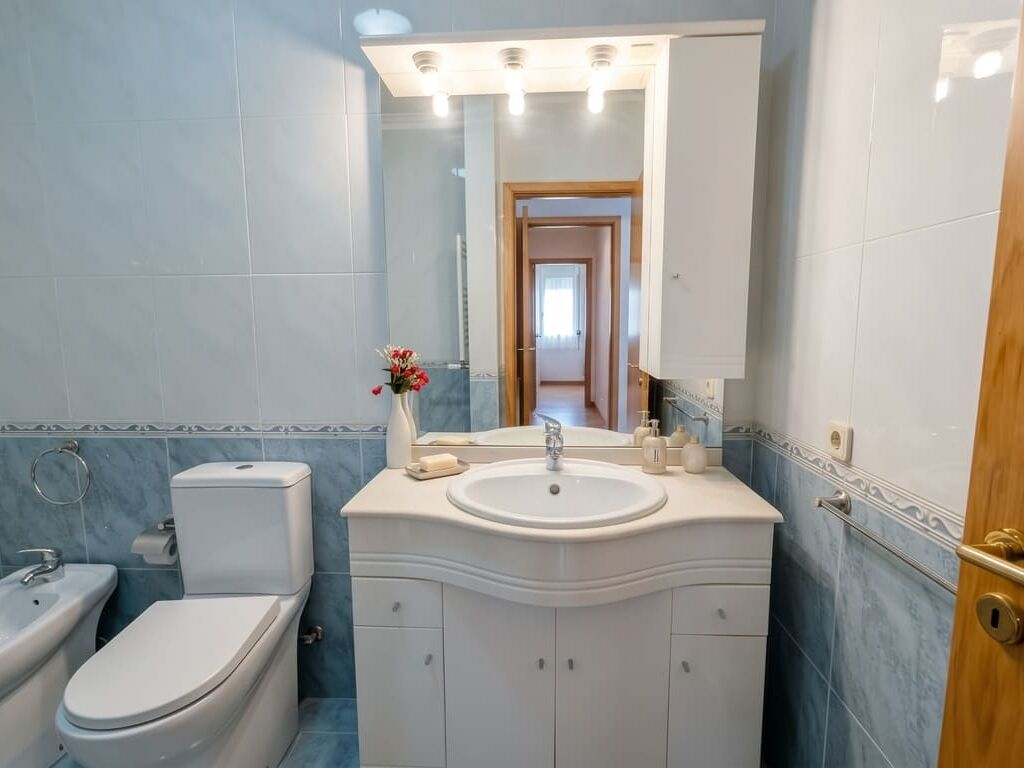 Apartamento T2 Mafamude Vila Nova de Gaia Porto GN/02507