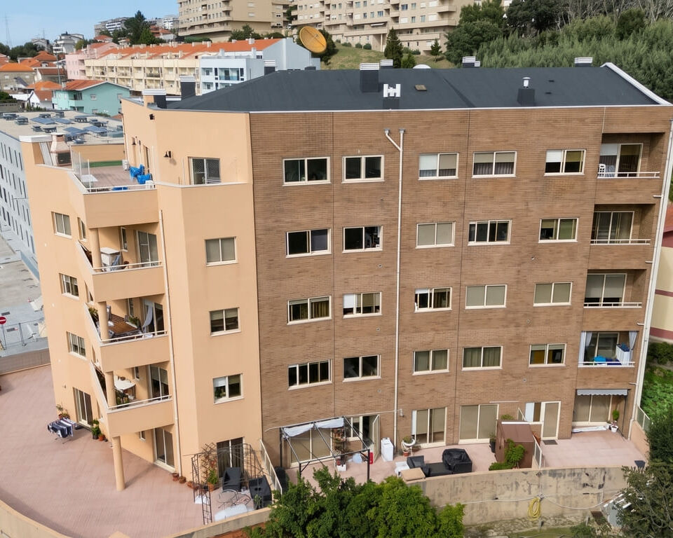 Apartamento T2 Mafamude Vila Nova de Gaia Porto GN/02507